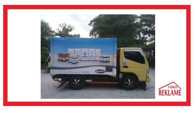 Wrapping Mobil Sampang