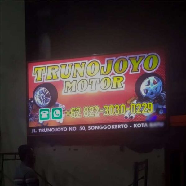 Bikin Neon Box Denpasar